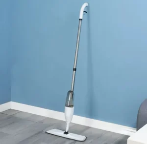 Trapeadora con dispensador de agua/aromatizante